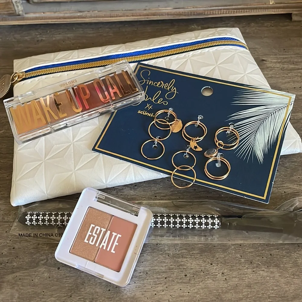 IPSY Makeup Bag Bundle Eyeshadow NEW
